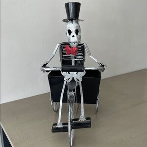 Marshall’s Skeleton Halloween Decor ~ Never Went Outside ~ Excellent Condition